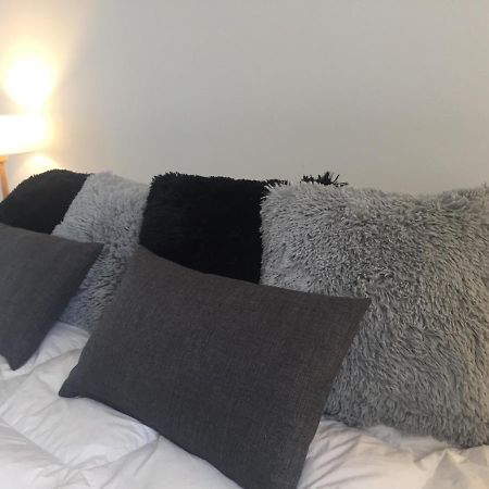 Ferienwohnung Monoambiente Centrico Unico Puerto Madryn Exterior foto